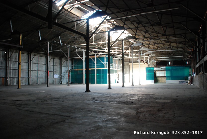 01-FG Warehouse.JPG