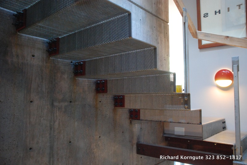 08-Chris House-007.JPG