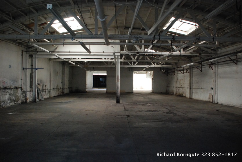 17-Dye Warehouse-016.JPG