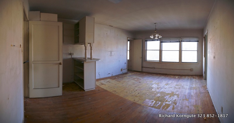 47-Upstairsroom 1.jpg